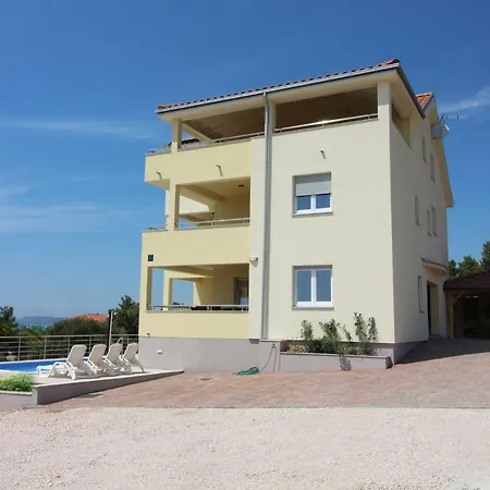 Nejasmic Apartament