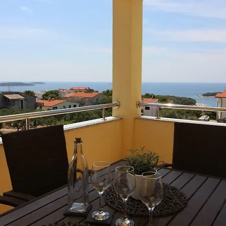 Apartmán Nejasmic *