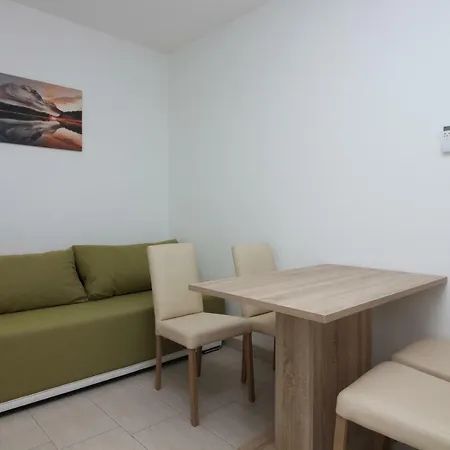 Nejasmic Apartament