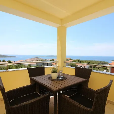 Apartament Nejasmic