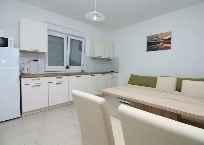 Appartement Nejasmic *