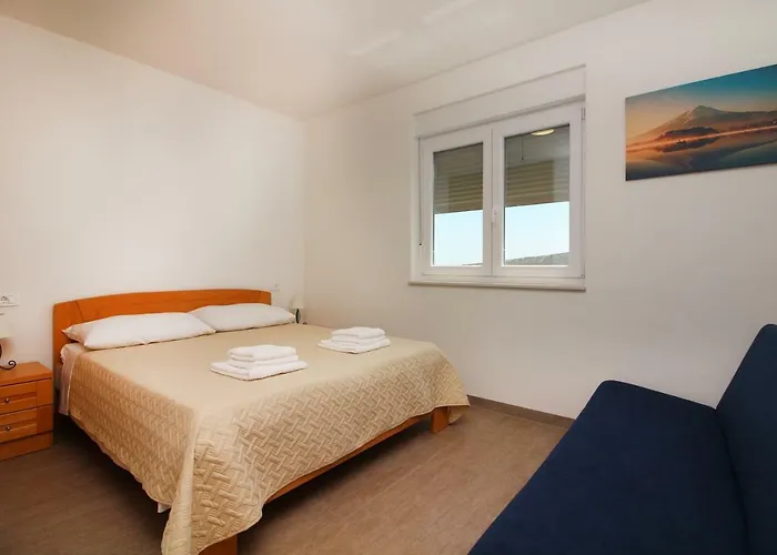 Nejasmic Appartement Primošten